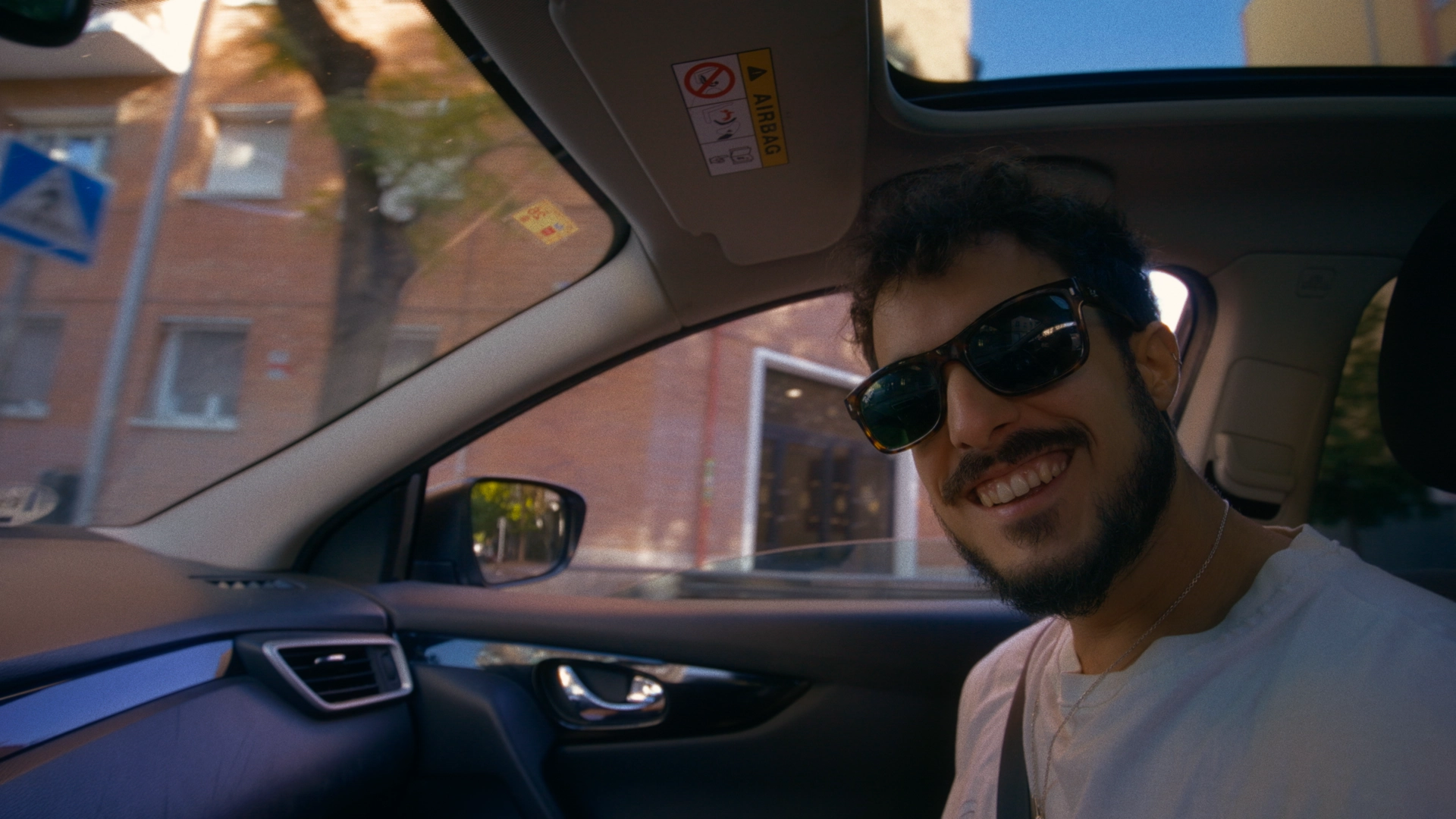 Mitad de tu armario 19